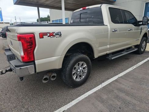 Used 2017 Ford F350 Lariat w/ Lariat Ultimate Package AWD/4WD image 8
