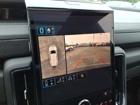 New 2026 GMC Yukon AT4 Ultimate AWD/4WD image 18
