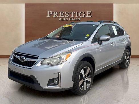 Used 2016 Subaru Crosstrek Touring AWD/4WD image 32