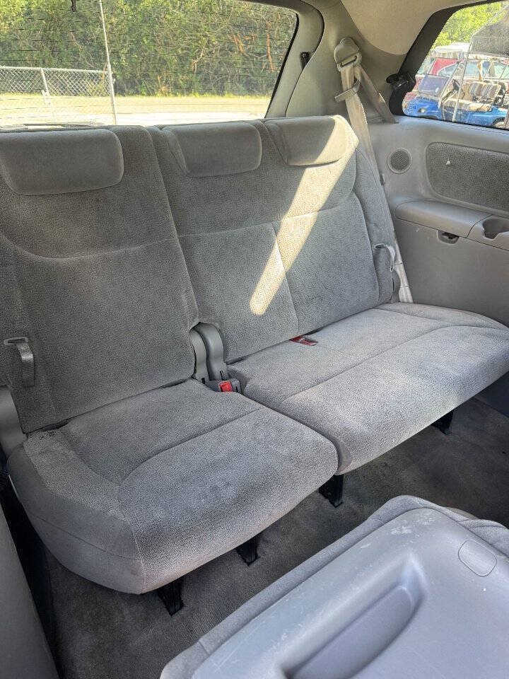 Used 2005 Toyota Sienna FWD image 19
