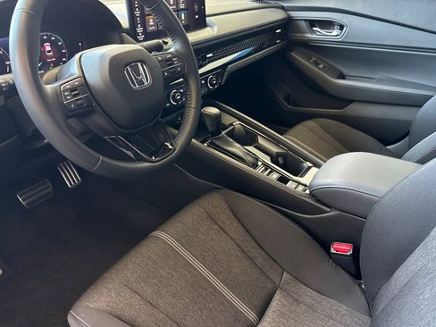 Used 2023 Honda Accord Sport image 10