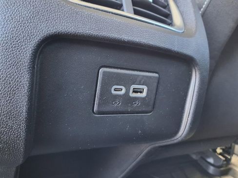 Used 2024 Chevrolet Blazer LT w/ Convenience Package FWD image 23