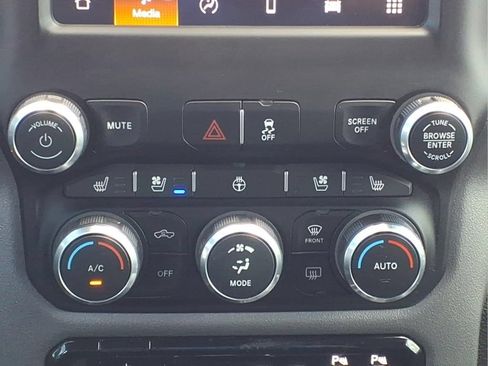 Used 2022 RAM 2500 Laramie AWD/4WD image 20