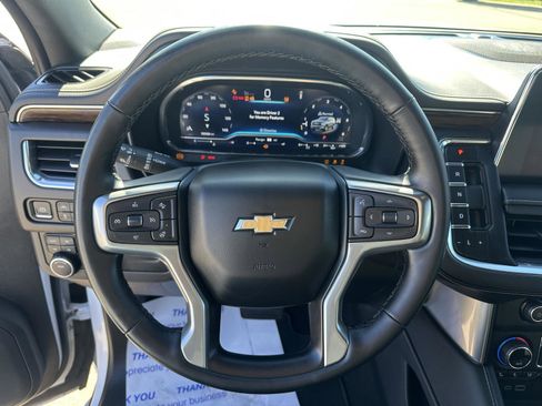 Used 2023 Chevrolet Suburban Premier image 26