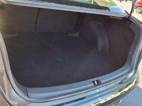 Used 2021 Toyota Corolla LE w/ LE Convenience Package FWD image 23