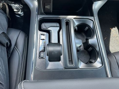 New 2025 Ford F150 XLT w/ Equipment Group 301A Standard image 59