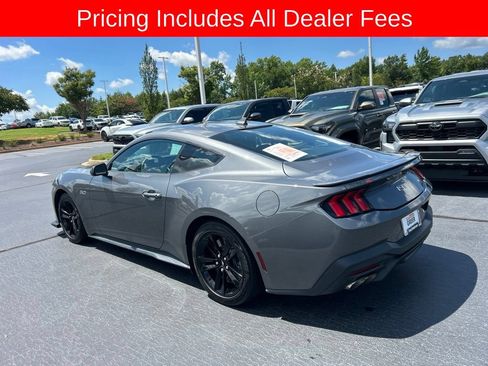 Used 2024 Ford Mustang GT RWD image 15