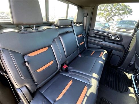 Used 2024 GMC Sierra 2500 AT4 w/ AT4 Premium Plus Package image 22