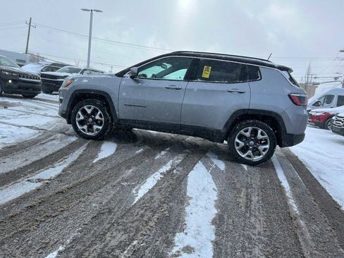 Certified 2019 Jeep Compass Limited image 28