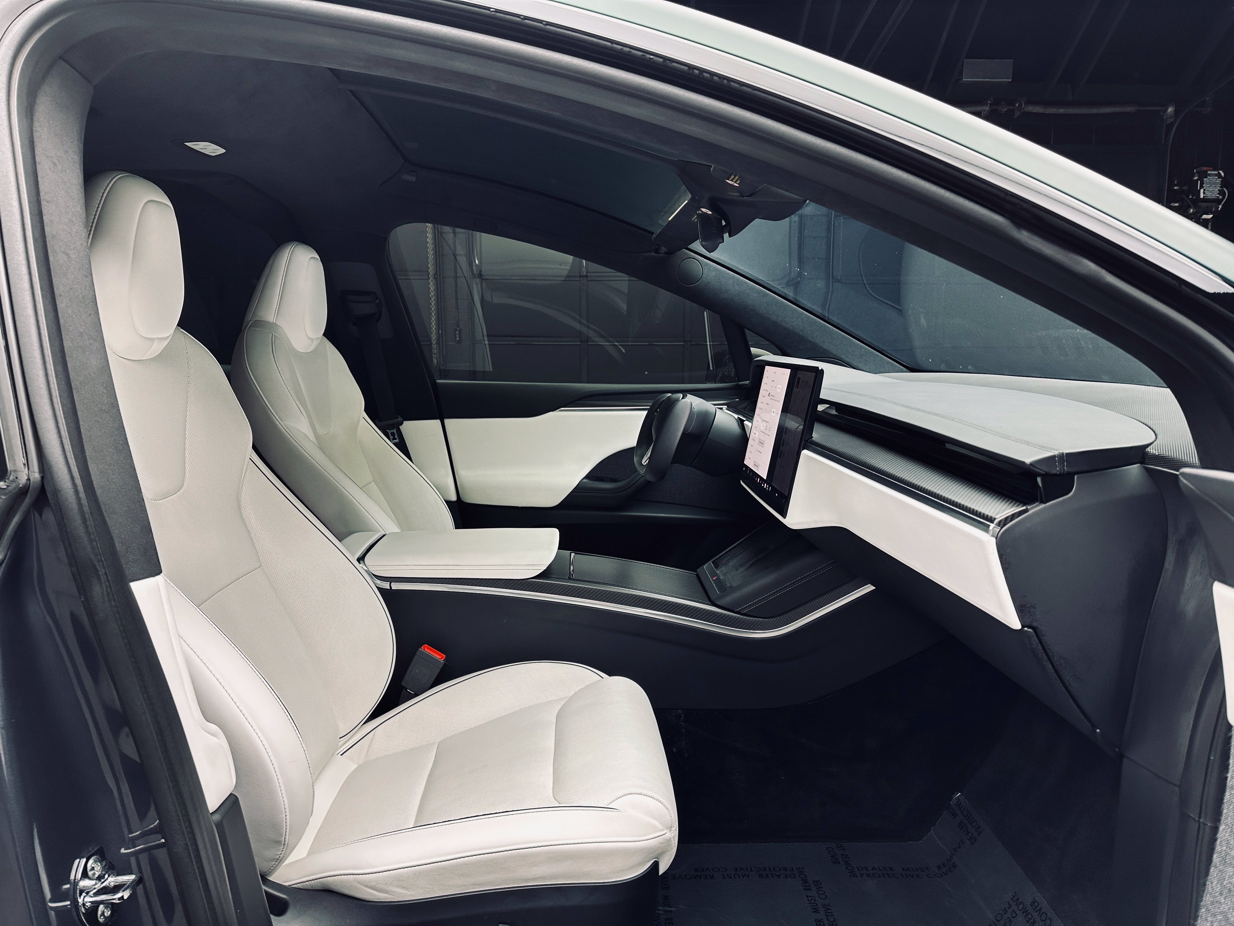 Used 2022 Tesla Model X Plaid AWD/4WD image 18
