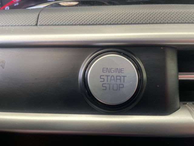 Used 2022 Kia K5 GT-Line FWD image 17
