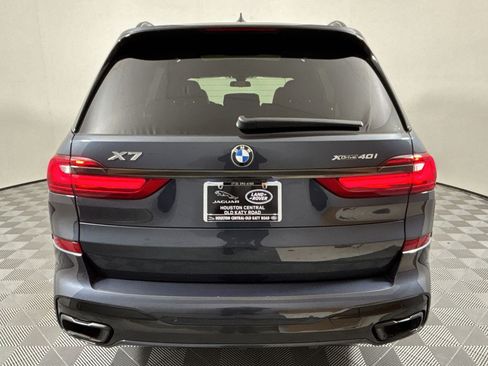 Used 2022 BMW X7 xDrive40i w/ M Sport Package AWD/4WD image 10