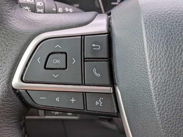 Used 2024 Toyota Sienna XLE FWD image 30