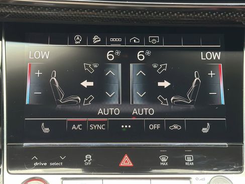 Used 2024 Audi SQ7 Premium Plus AWD/4WD image 26