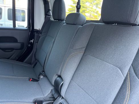 New 2026 Jeep Gladiator Sport image 58