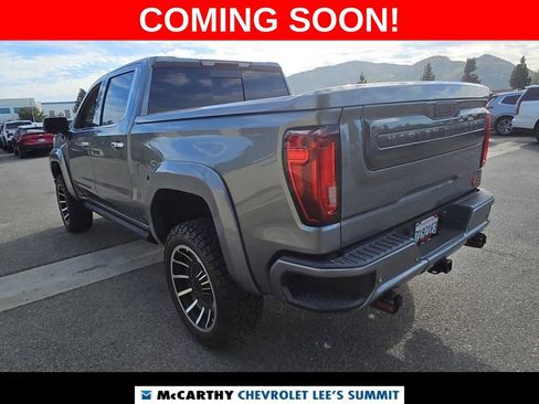 Used 2021 GMC Sierra 1500 SLT w/ SLT Premium Plus Package image 4