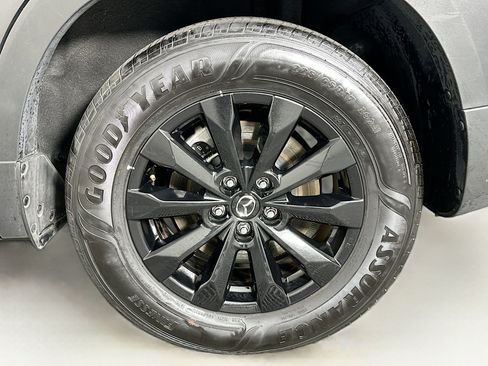 Used 2025 MAZDA CX-50 AWD 2.5 S w/ Premium Package image 11