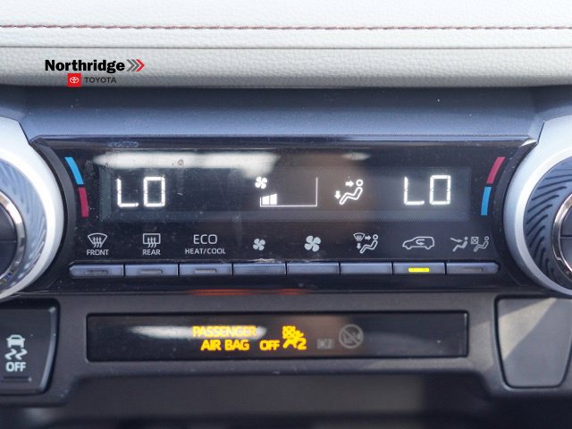 Used 2019 Toyota RAV4 XLE w/ Carpet Mat Package FWD image 26