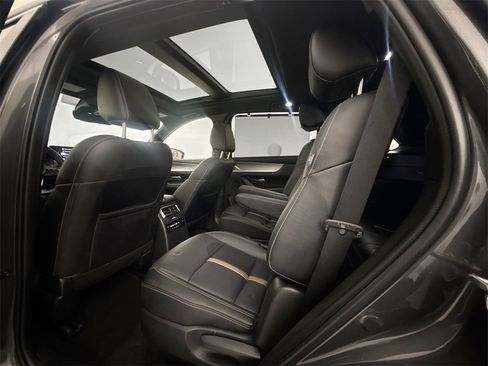 Used 2025 MAZDA CX-90 3.3 Turbo w/ Premium Plus Pkg image 23