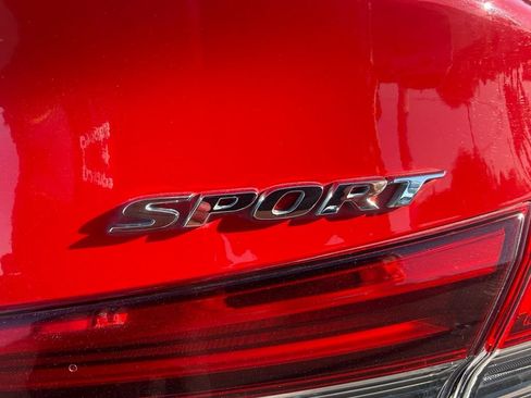 Used 2023 Honda Civic Sport image 15