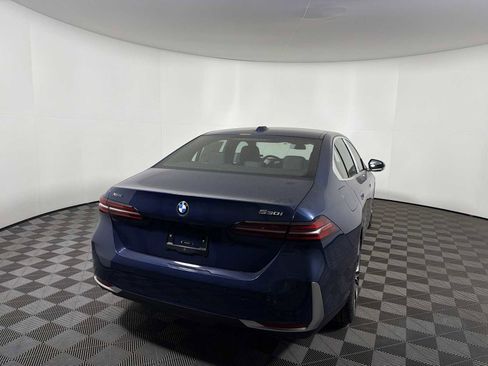 New 2026 BMW 530i xDrive w/ Premium Package image 9