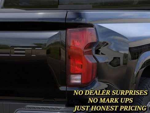 New 2026 Chevrolet Colorado LT w/ LT Convenience Package image 11