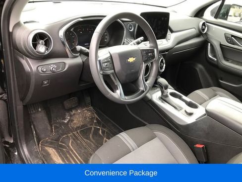 Certified 2024 Chevrolet Blazer LT w/ Convenience Package image 4