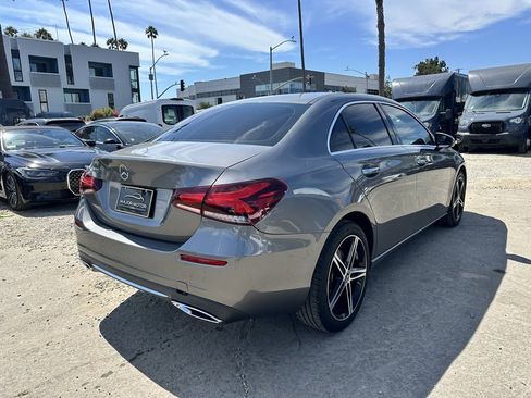 Used 2019 Mercedes-Benz A 220 image 5