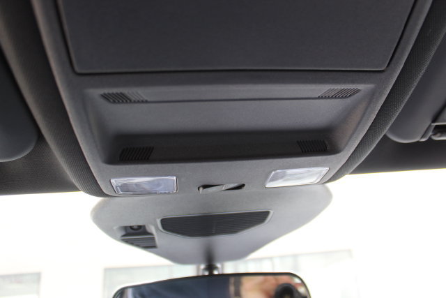 Used 2025 Ford Escape ST-Line AWD/4WD image 25