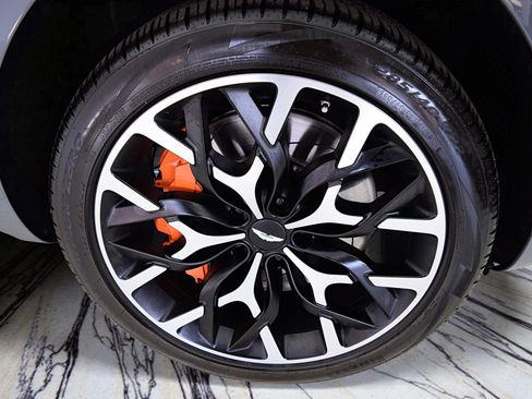 Used 2022 Aston Martin DBX DBX image 62