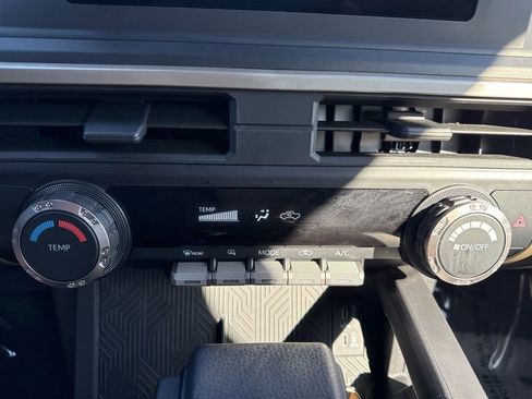 Used 2024 Toyota Tacoma SR RWD image 16