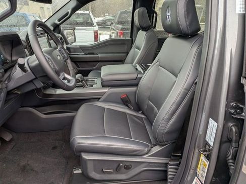 New 2025 Ford F150 Lariat w/ Equipment Group 501A Mid image 9