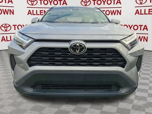 Used 2022 Toyota RAV4 XLE w/ Convenience Package AWD/4WD image 2