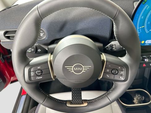 Certified 2025 MINI Cooper S FWD image 11