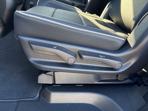 New 2025 Chevrolet Tahoe Premier image 29