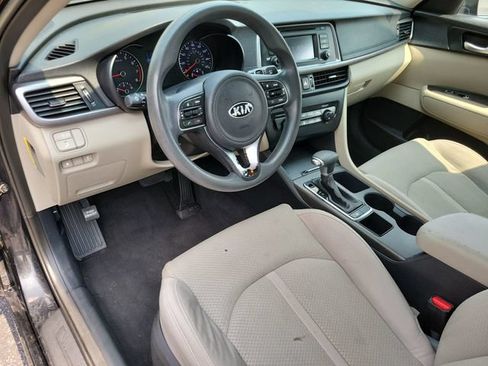 Used 2016 Kia Optima LX w/ LX Convenience Package FWD image 10
