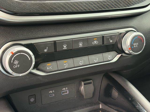 Used 2023 Nissan Altima 2.5 SR w/ SR Premium Package FWD image 26