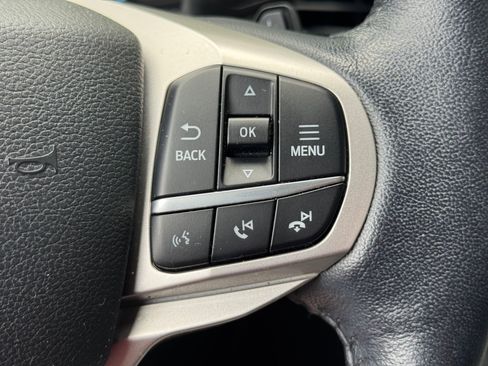 Used 2021 Ford Explorer Limited w/ Equipment Group 301A image 18
