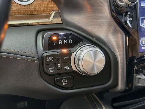 Used 2021 RAM 1500 Limited w/ Body Color Bumper Group AWD/4WD image 16