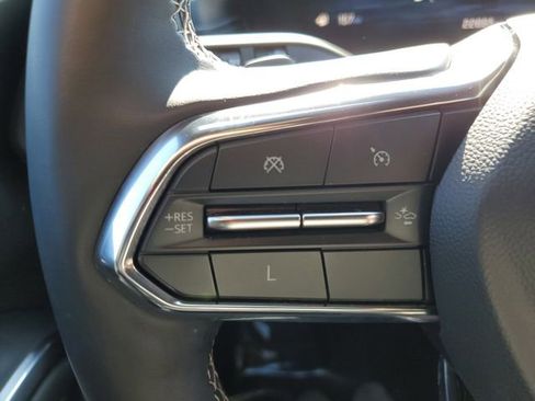 Certified 2024 Chevrolet Traverse LT w/ LPO, Floor Liner Package FWD image 26
