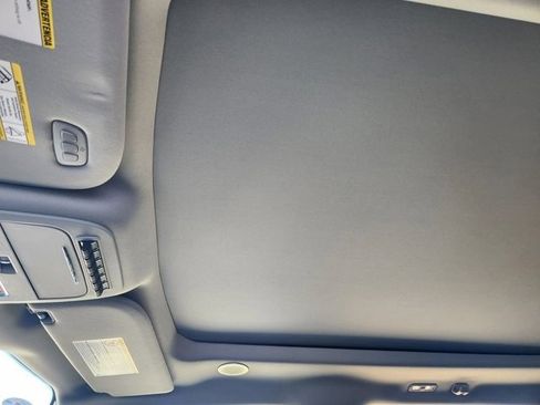 Certified 2024 Ford F250 Lariat w/ Lariat Ultimate Package image 26