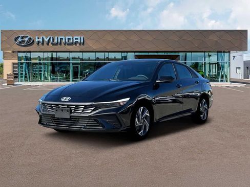 New 2025 Hyundai Elantra SEL FWD image 1