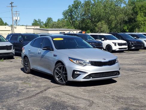 Used 2020 Kia Optima SE FWD image 1