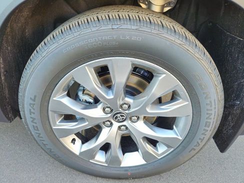 New 2026 Toyota Grand Highlander AWD image 10