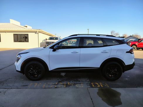 Used 2023 Kia Sportage X-Pro image 5
