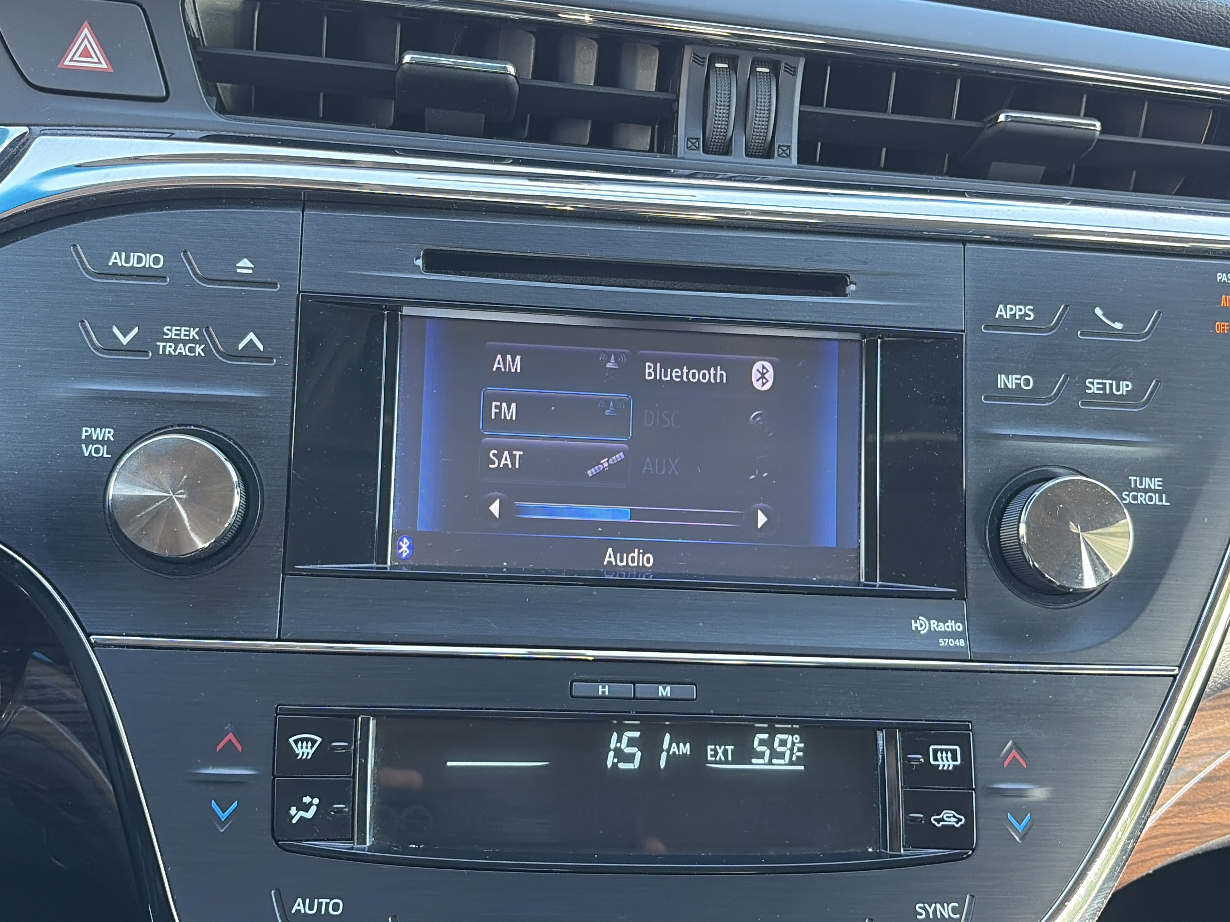Used 2014 Toyota Avalon XLE Premium FWD image 28
