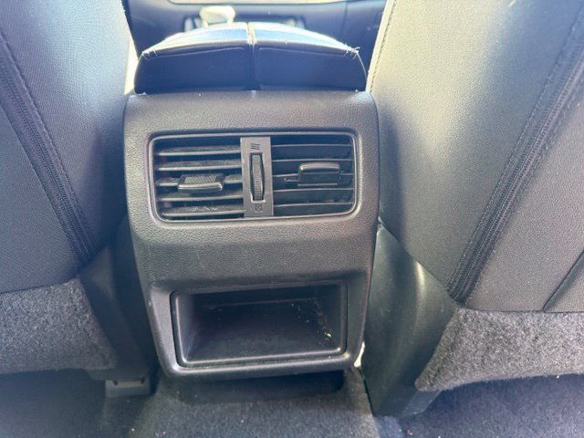 Used 2024 Nissan Rogue S FWD image 13