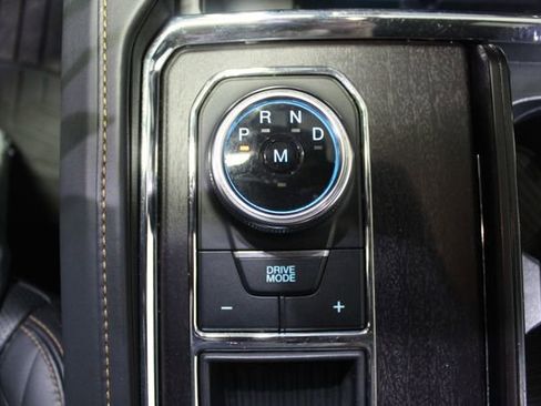Used 2023 Ford Expedition Platinum RWD image 18