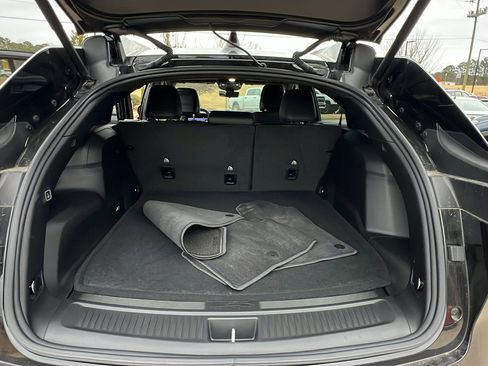 Used 2024 Jeep Wagoneer Launch Edition image 13