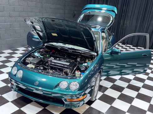 Used 2000 Acura Integra GS-R FWD image 97